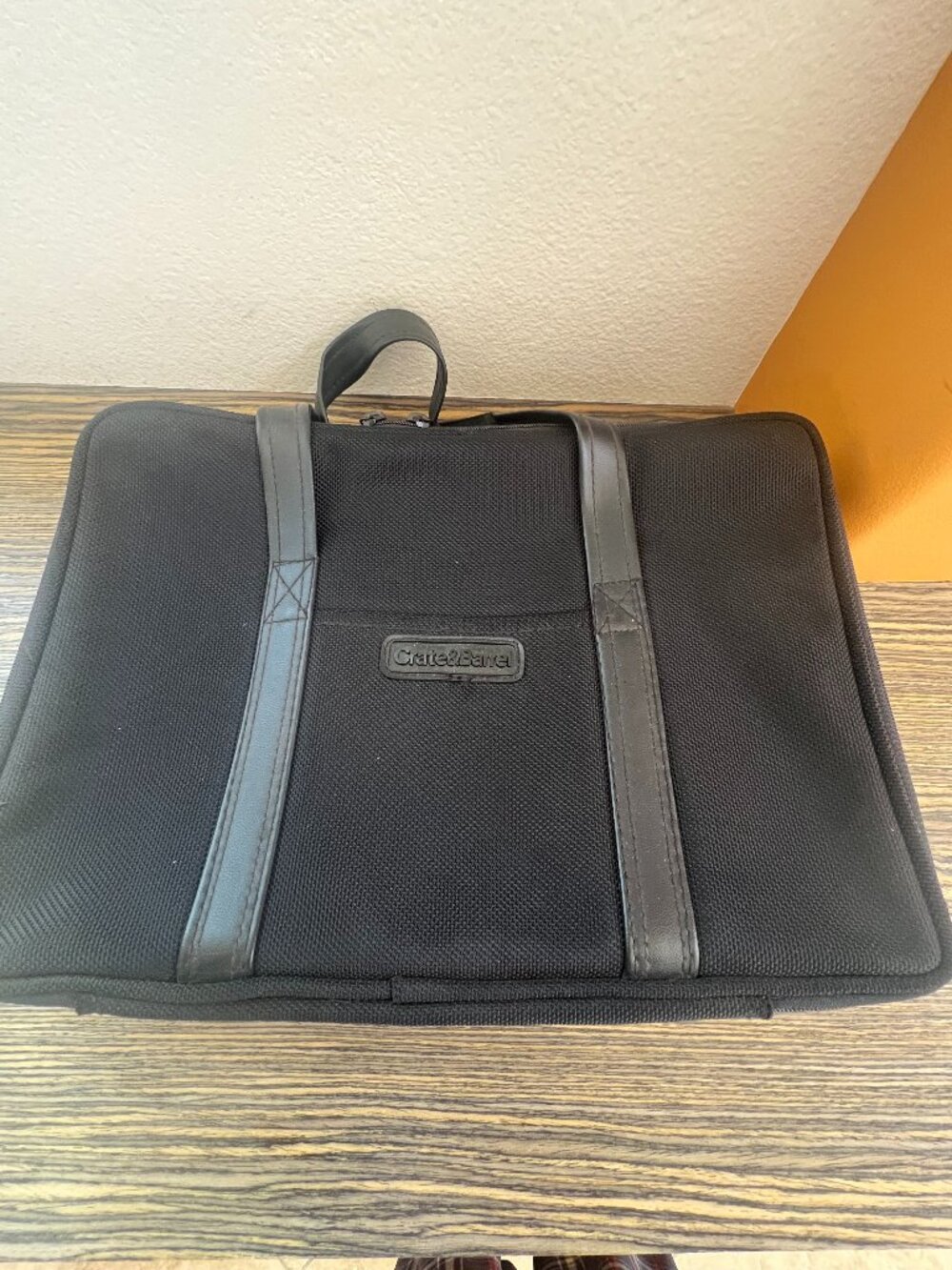 VINTAGE CRATE & BARREL 36-CASSETTE TAPE STORAGE CARRYING CASE